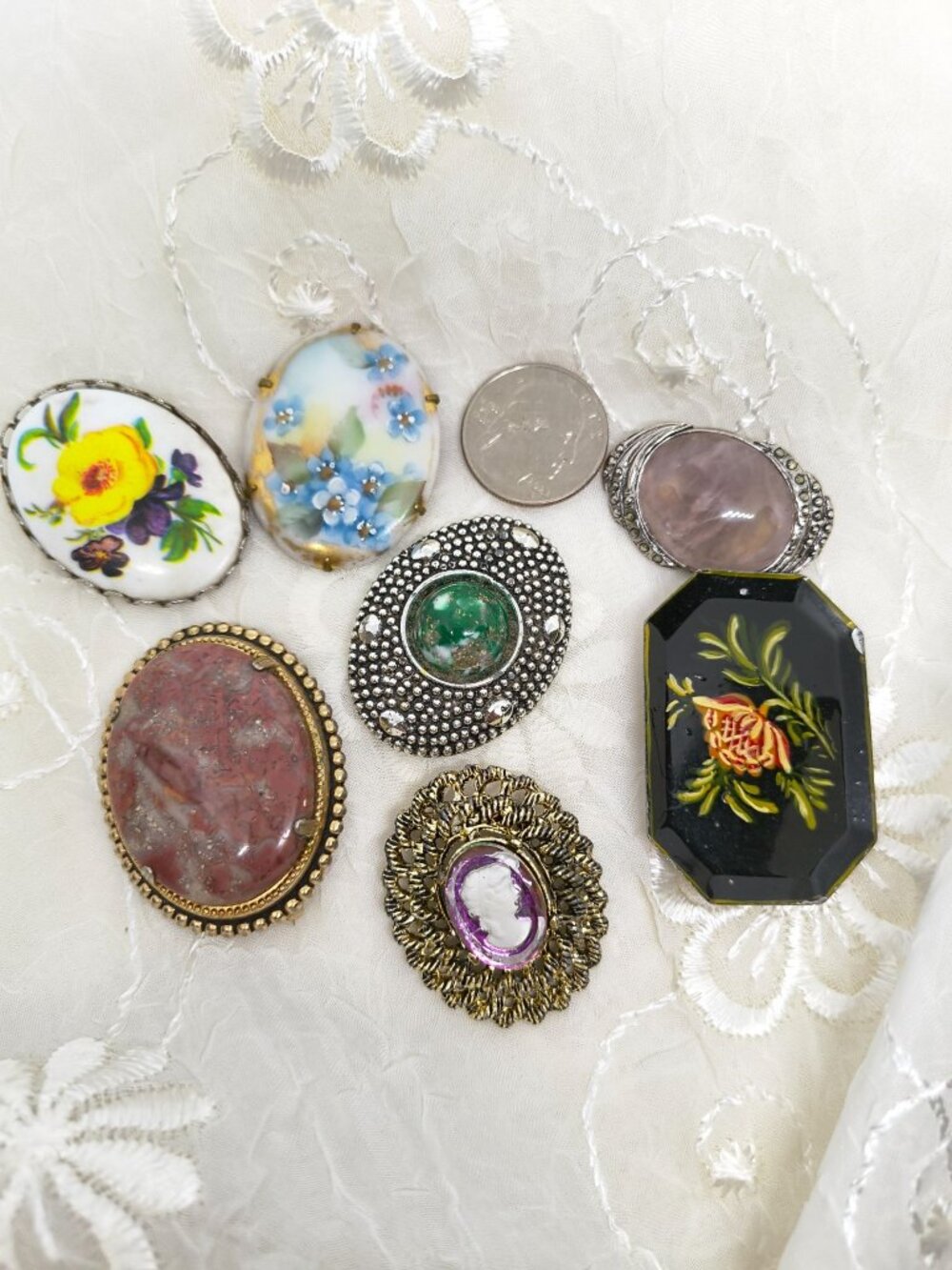 Lot Of 6 Vintage Brooches hand painted Floral Cameo, Purple cameo